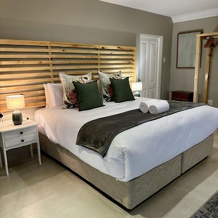 Churchill House Hillcrest Εξωτερικό φωτογραφία